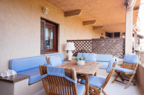 50m from 2 Private beaches Stunning sea view, Marinella